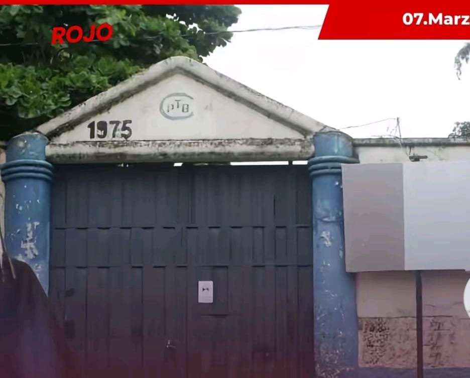 WhatsApp-Image-2026-03-08-at-12.59.04-1 Graduación Marcada Por El Escandalo