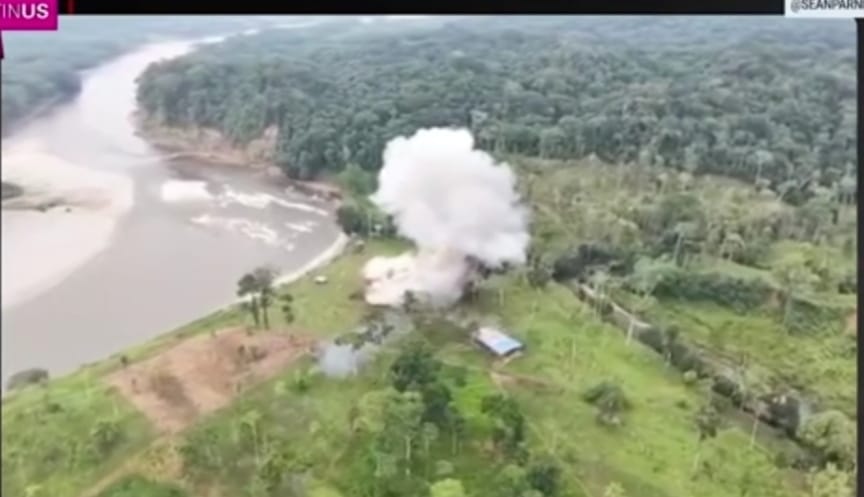 Primer Bombardeo En Tierra