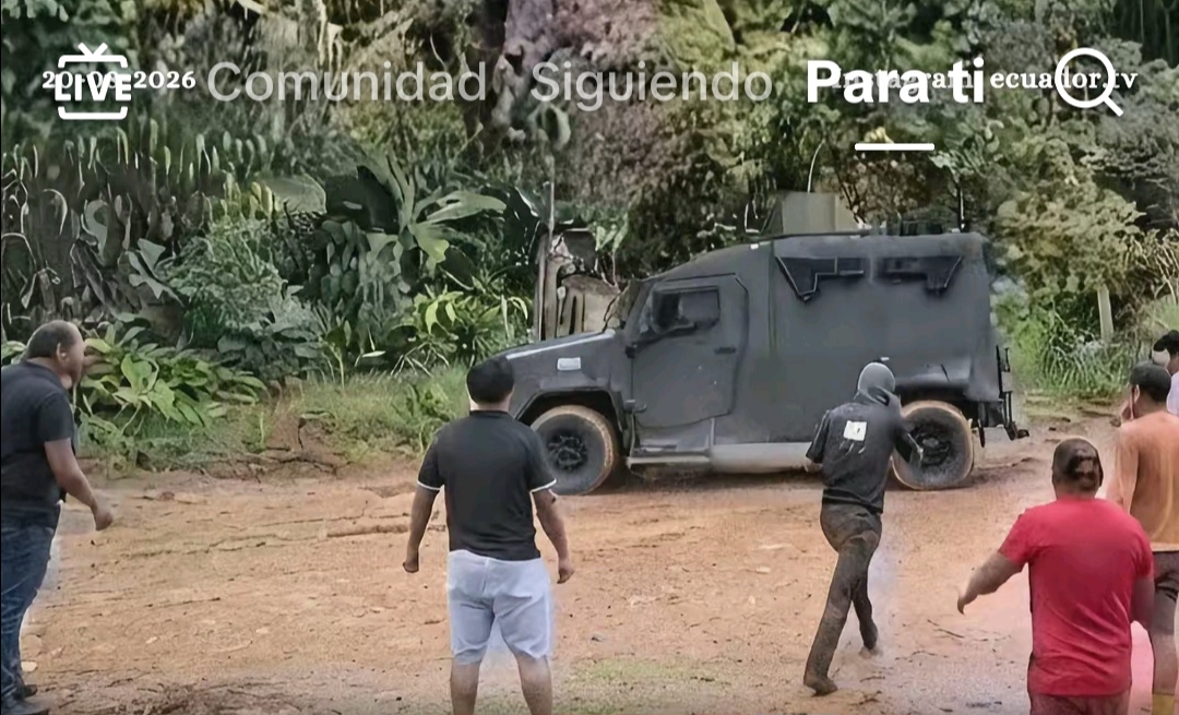 MINEROS INTENTARON INCENDIAR VEHICULO