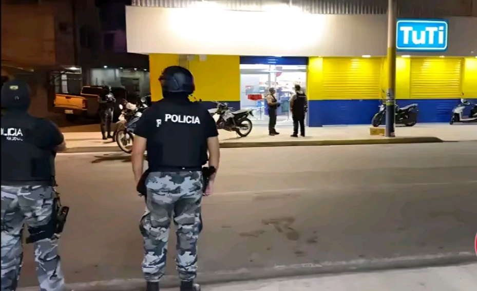 RESTOS EN EL TUTI