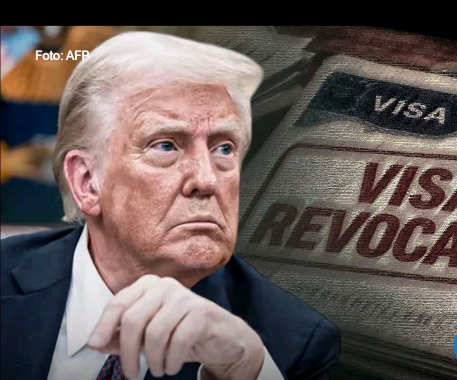 REVOCO VISAS A 27 PERSONAS